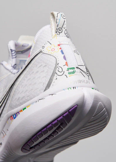 Giày Chạy Bộ SAUCONY Kinvara 13 TrắngĐen