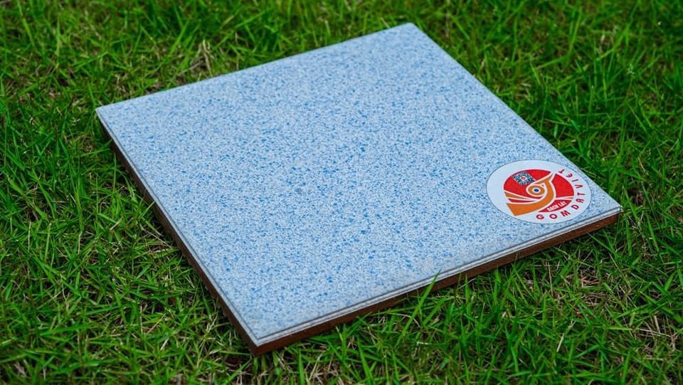 Gạch lát 30x30cm men đá granite màu xám chấm bi Gốm Đất Việt