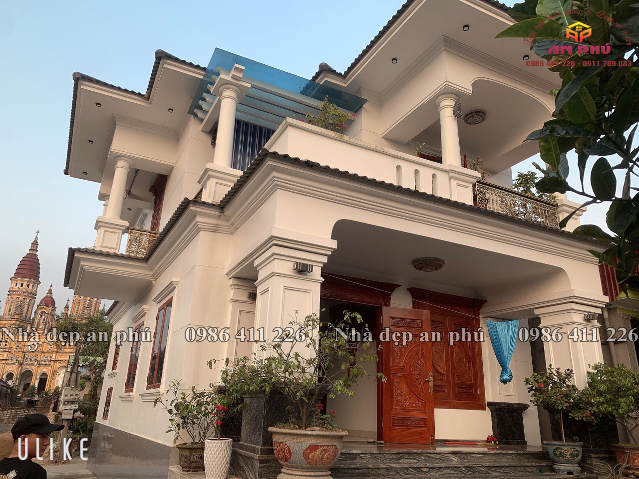 Hoàn thiện nhà 2 tầng tân cổ rộng 7.6m ở Sơn Hải Quỳnh Lưu Nghệ An
