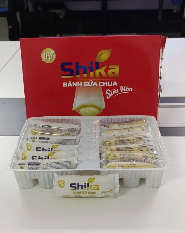 Shika - Bánh sữa chua hộp đỏ (20 hộp/thùng/144 chiếc)