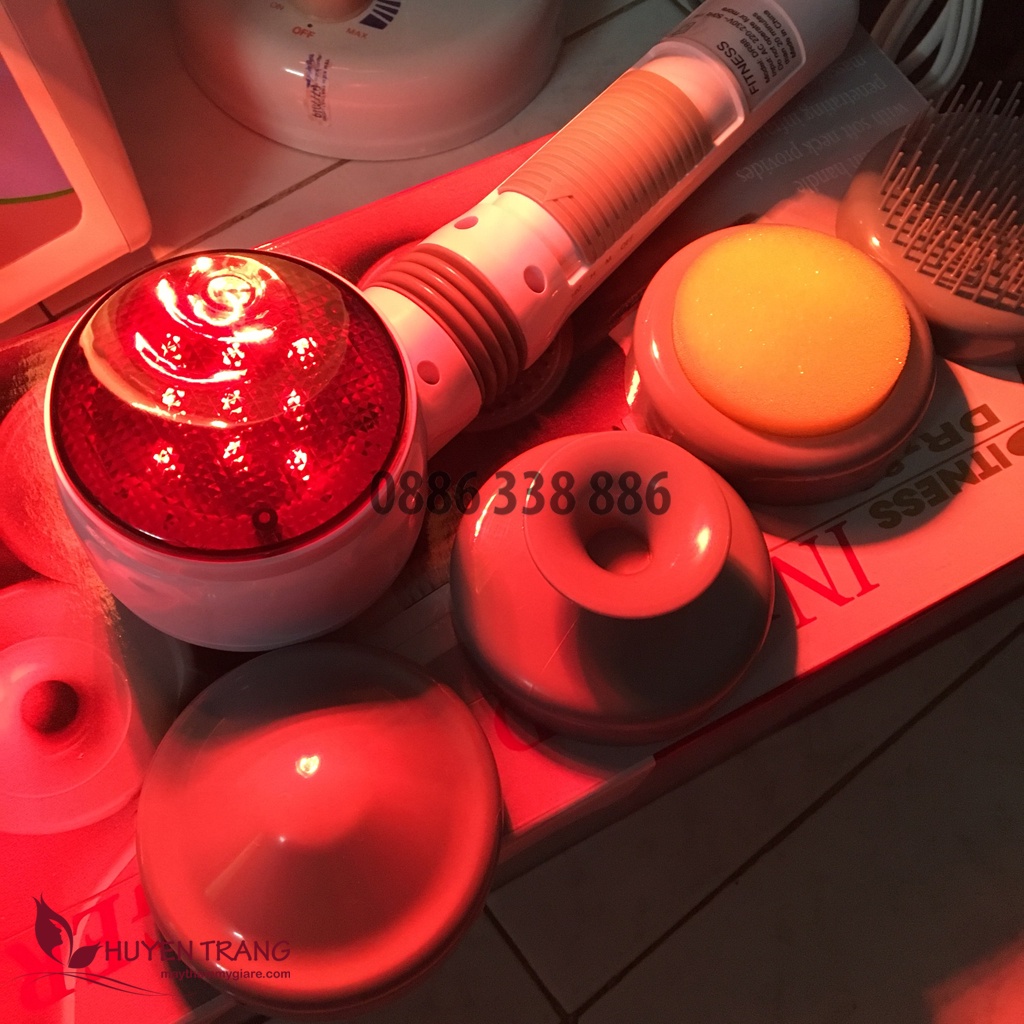 Máy massage cầm tay DR88