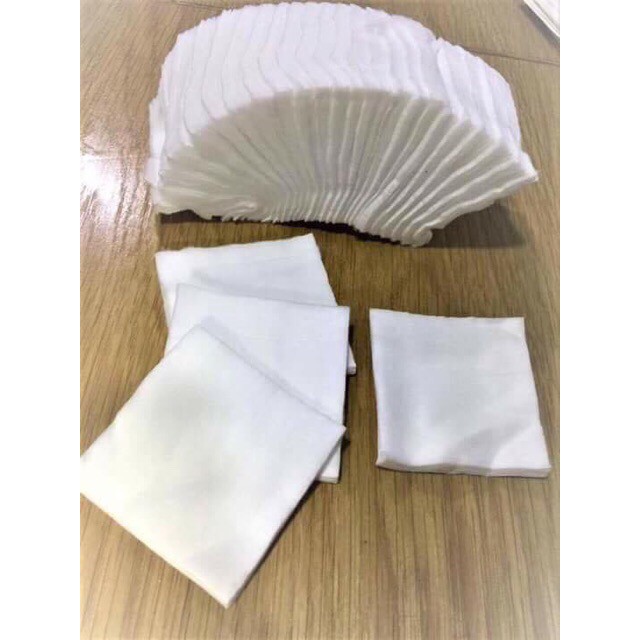 Bông y tế cắt Bạch Tuyết ( 7cm x 7cm) 500 gr