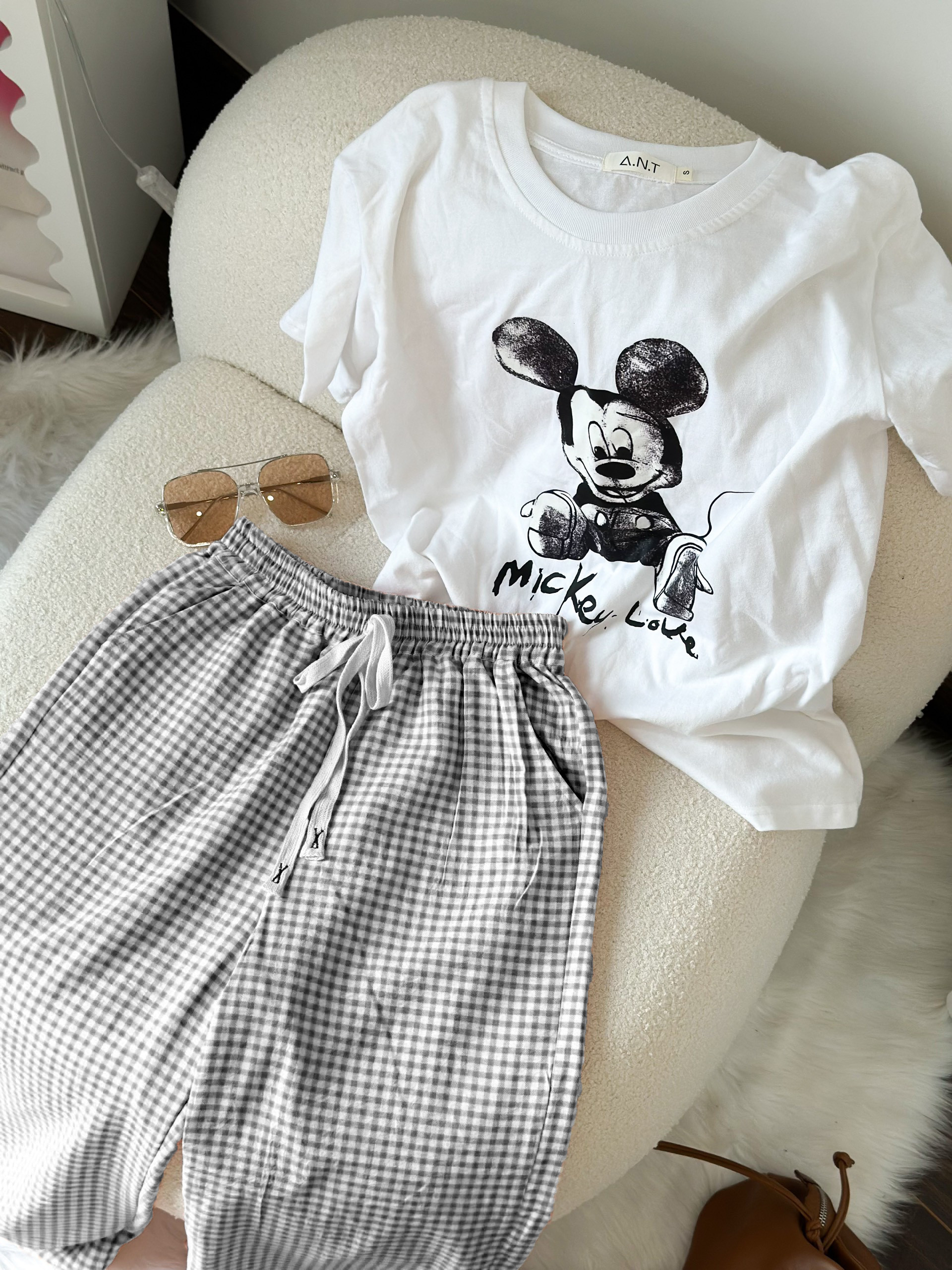 Set Bộ Cotton Korea quần kẻ caro phối áo phông Mickey ngắn tay (40-65kg) ANT_K07