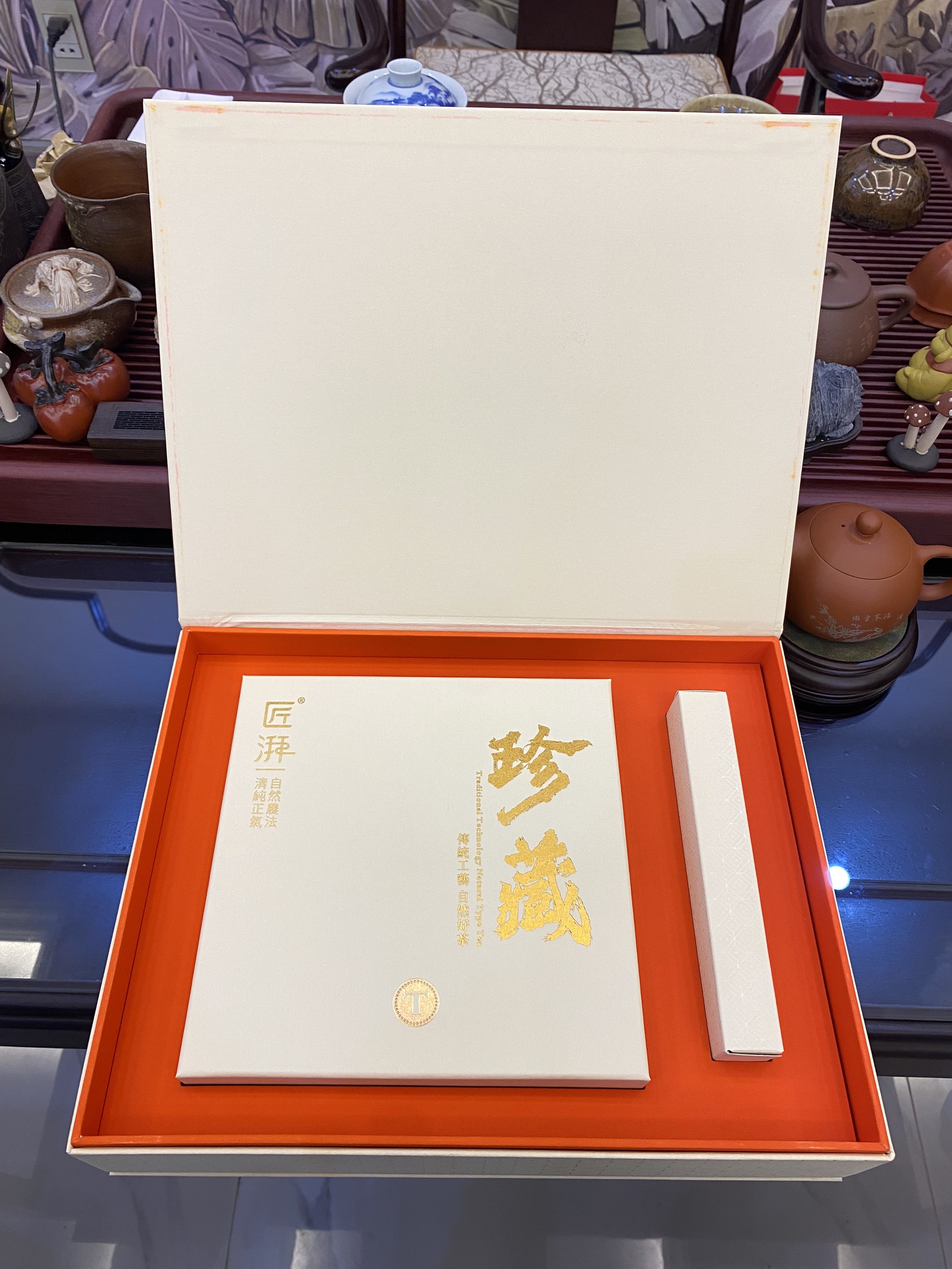 Hộp quà bánh đơn 300/357g màu trắng