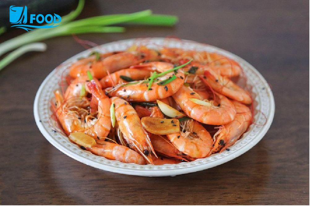 Không cần hấp hay luộc, tôm om kiểu này vừa thơm, chắc thịt lại giữ được độ ngọt