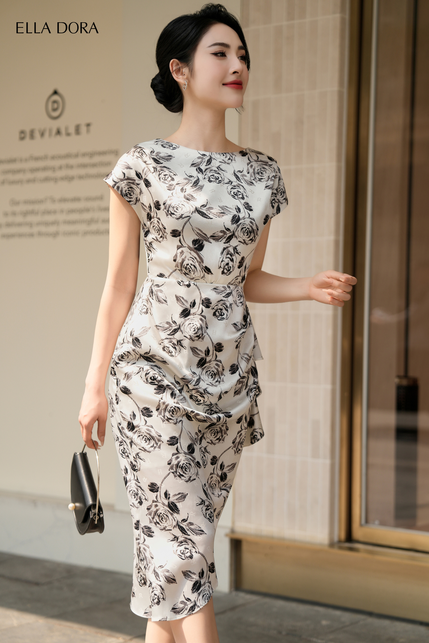 Đầm lụa lệch gấu