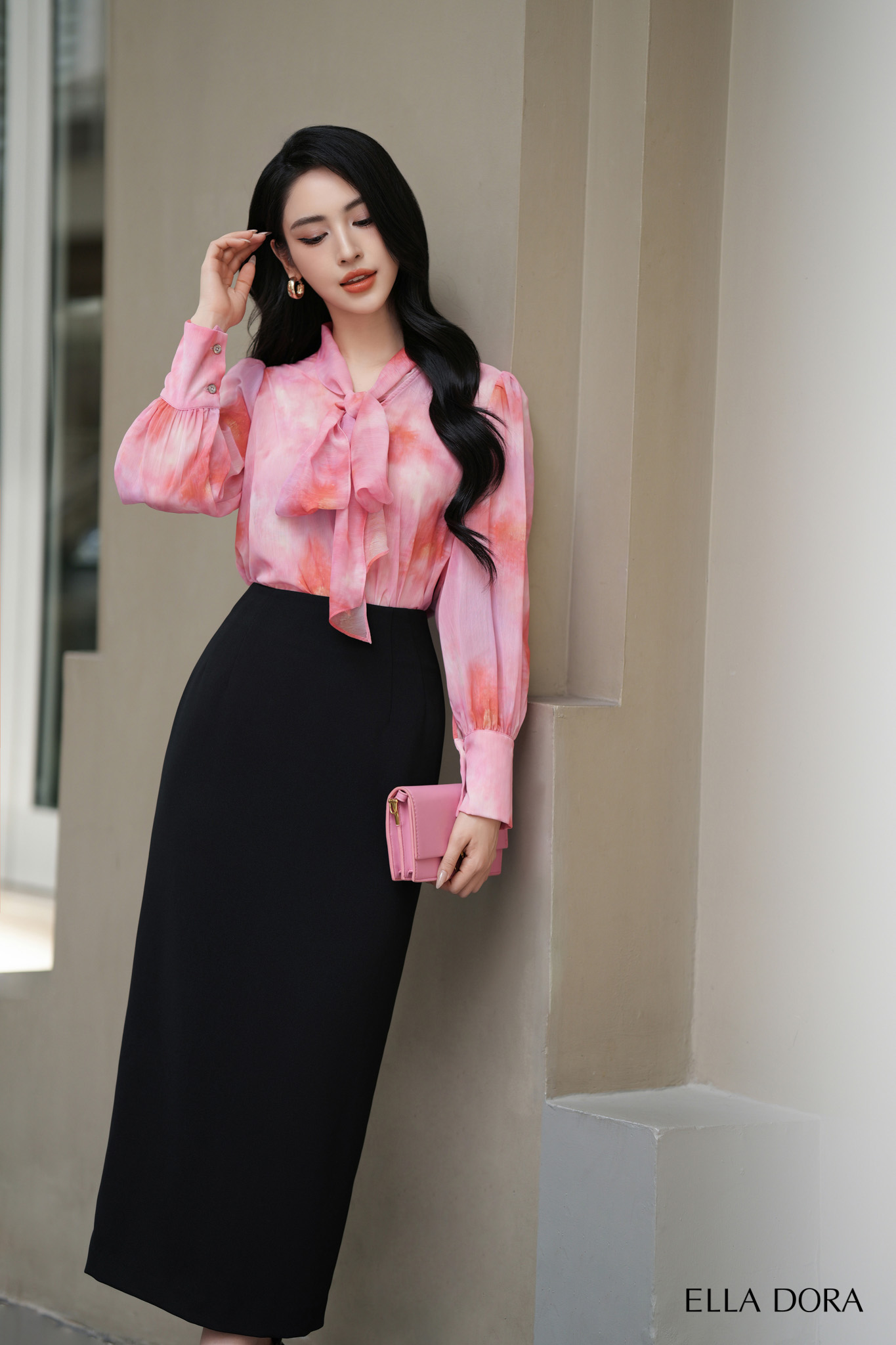 Sơ mi tơ hồng nơ