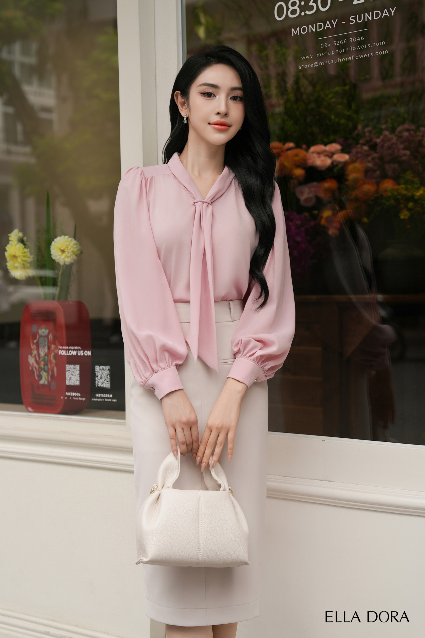 Sơ mi hồng phối dây thả