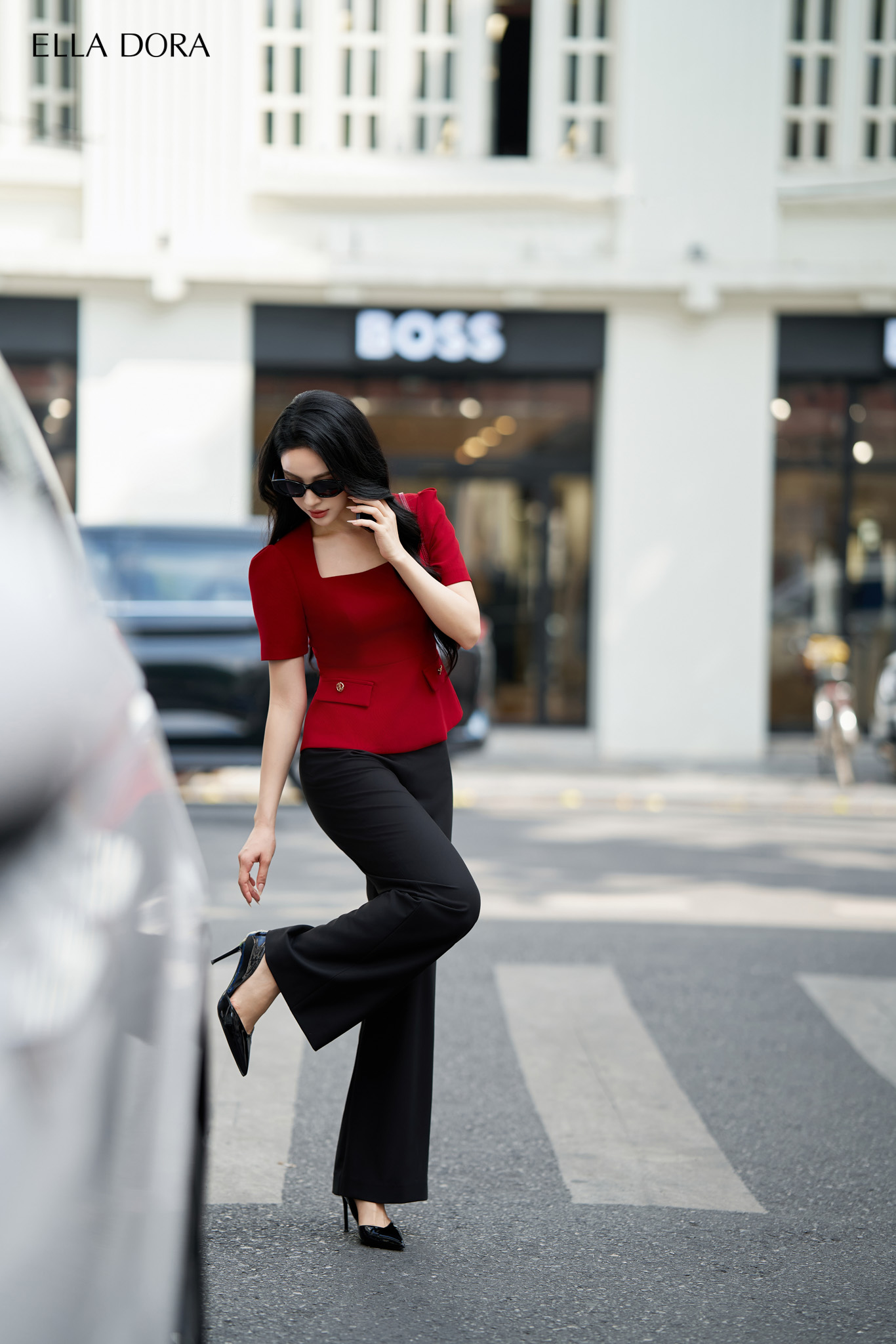 Áo cổ vuông 2 nắp túi