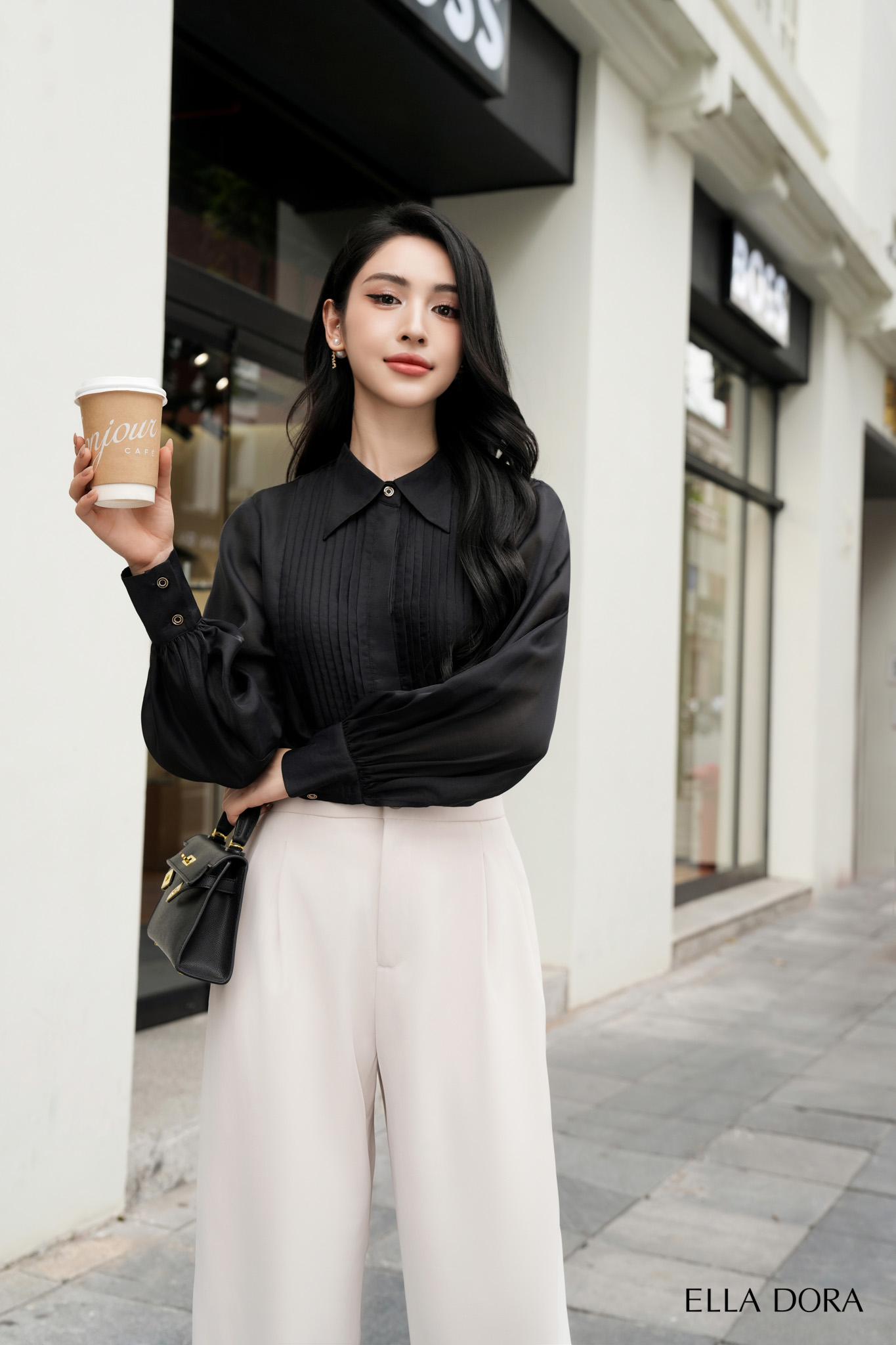 Sơ mi đen li ngực