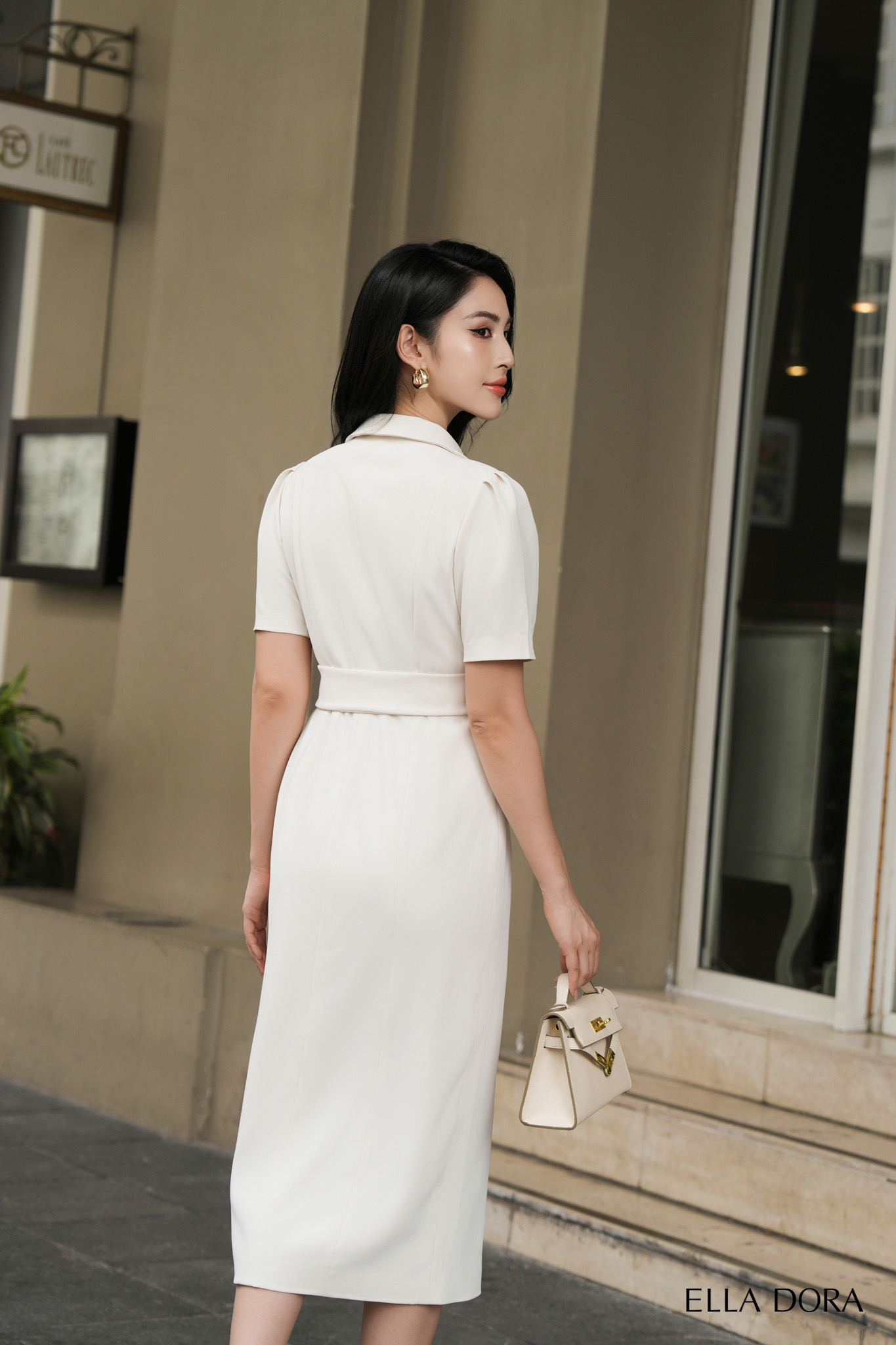 Đầm cổ ve đai bọc