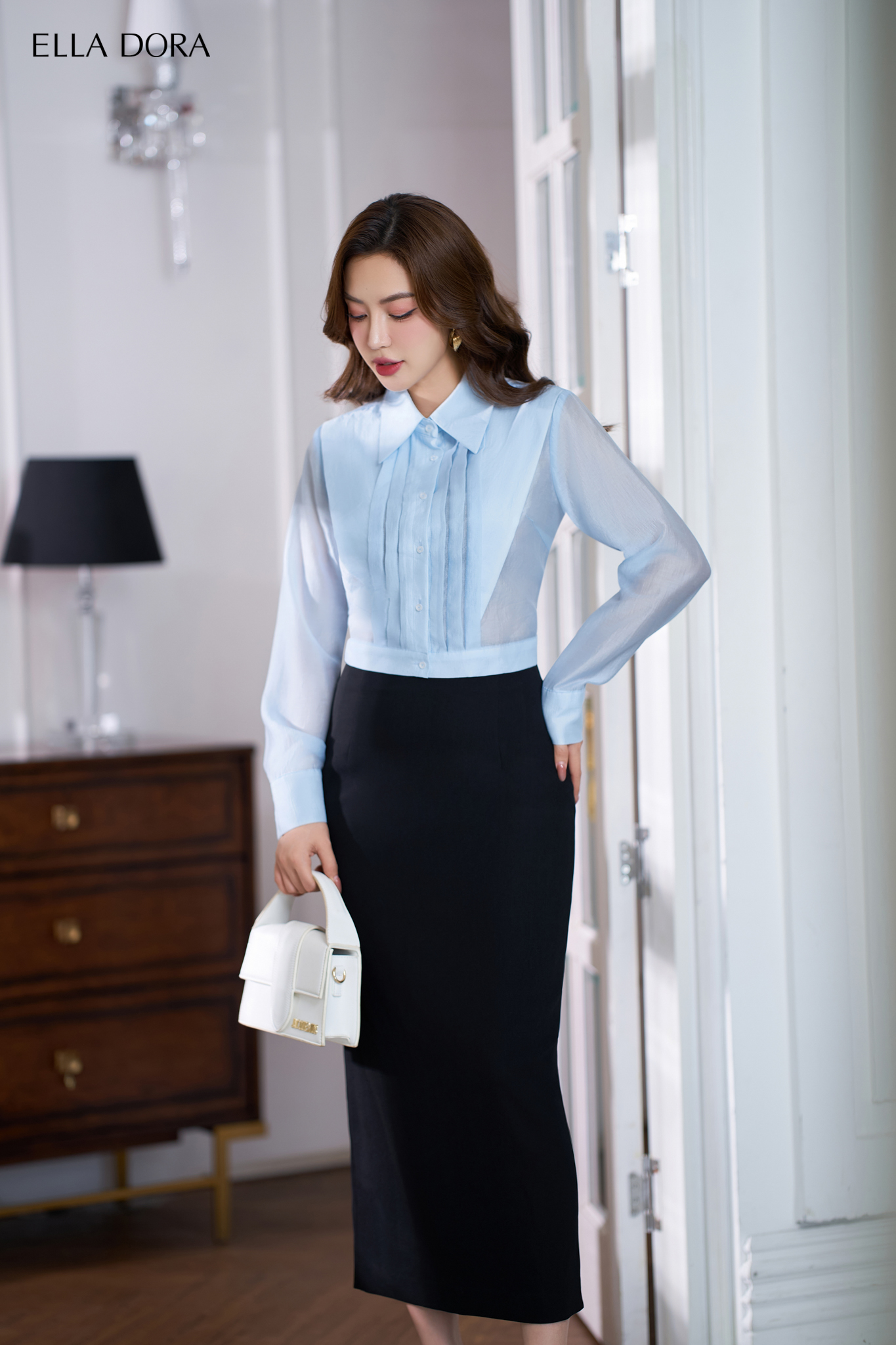 Sơ mi tơ xanh li ngực