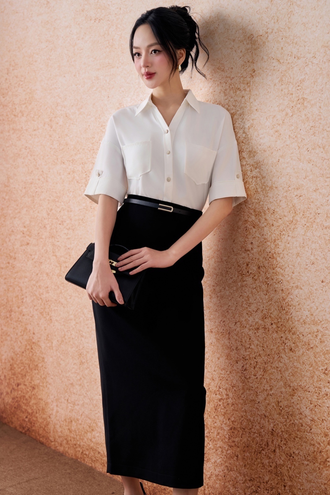 SM158LA - Sơ mi cổ V 2 túi ngực