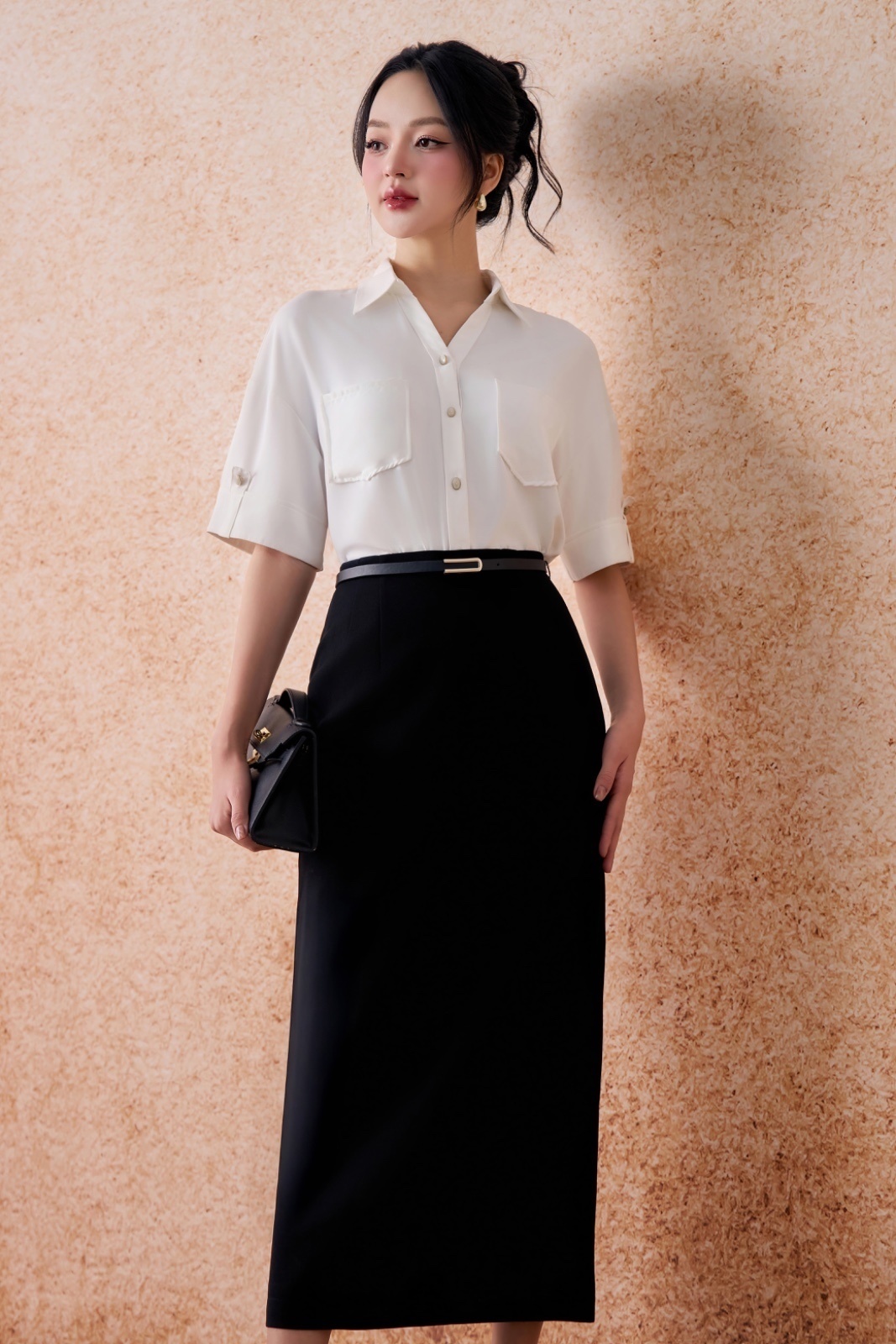 SM158LA - Sơ mi cổ V 2 túi ngực