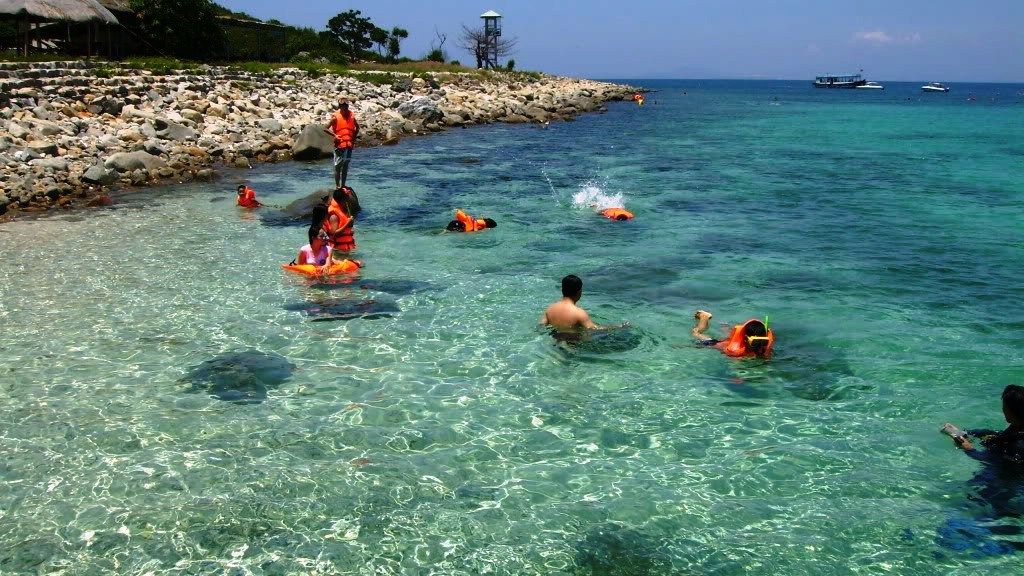 Du lịch Nha Trang - VinWonders Nha Trang - Hòn Mun 3N2Đ