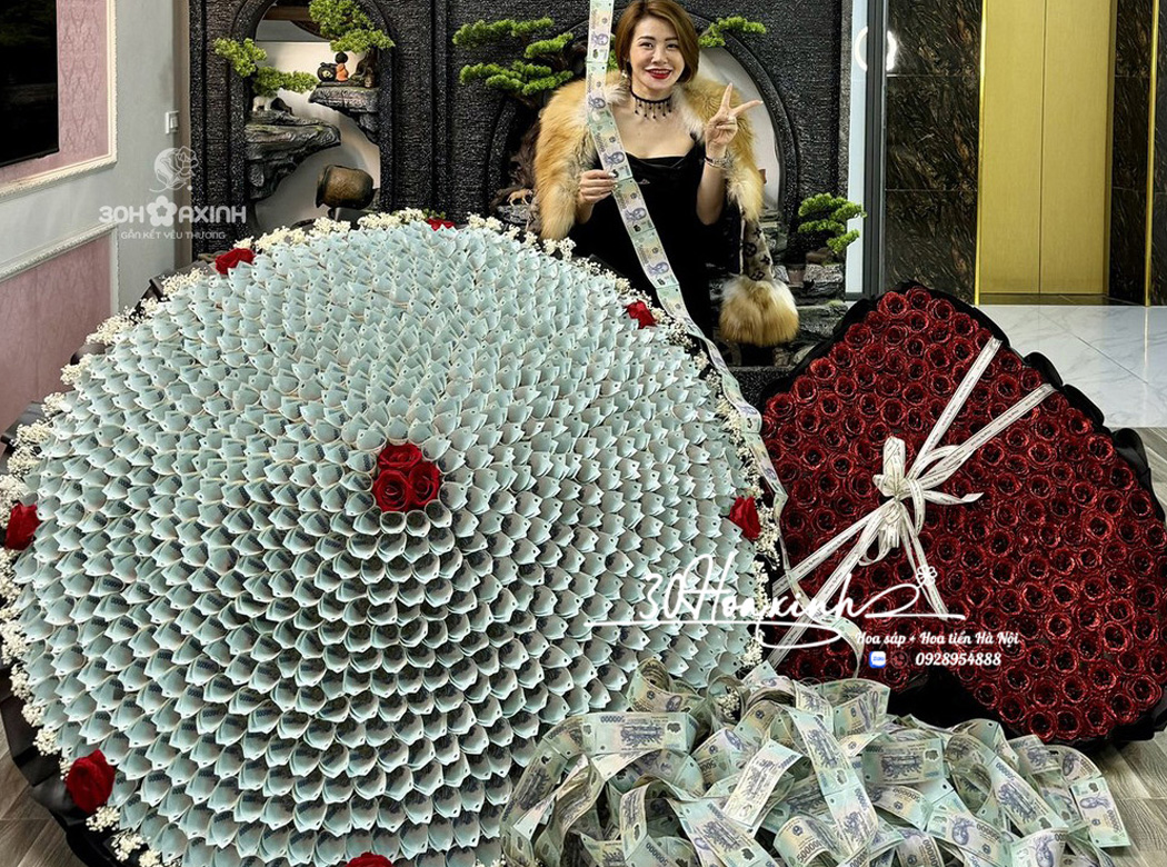 Anh Hà Yên Bái Tặng Vợ Bó Hoa Tiền To Nhất Việt Nam