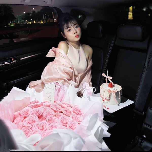 Bó Hoa Sáp Màu Hồng - Ngọt Ngào