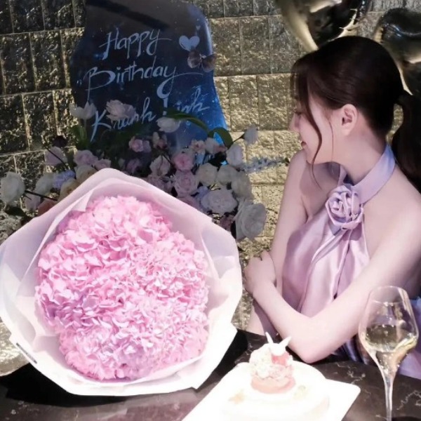 Hoa Cẩm Tú Cầu Lụa Màu Hồng Nhạt