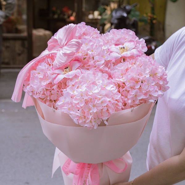 Hoa Lụa Cẩm Tú Cầu Màu Hồng Phai – Nhẹ Nhàng