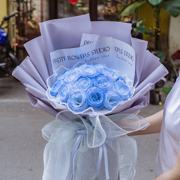Hoa Hồng Nhũ Lấp Lánh Màu Xanh Dương - Chân Thành