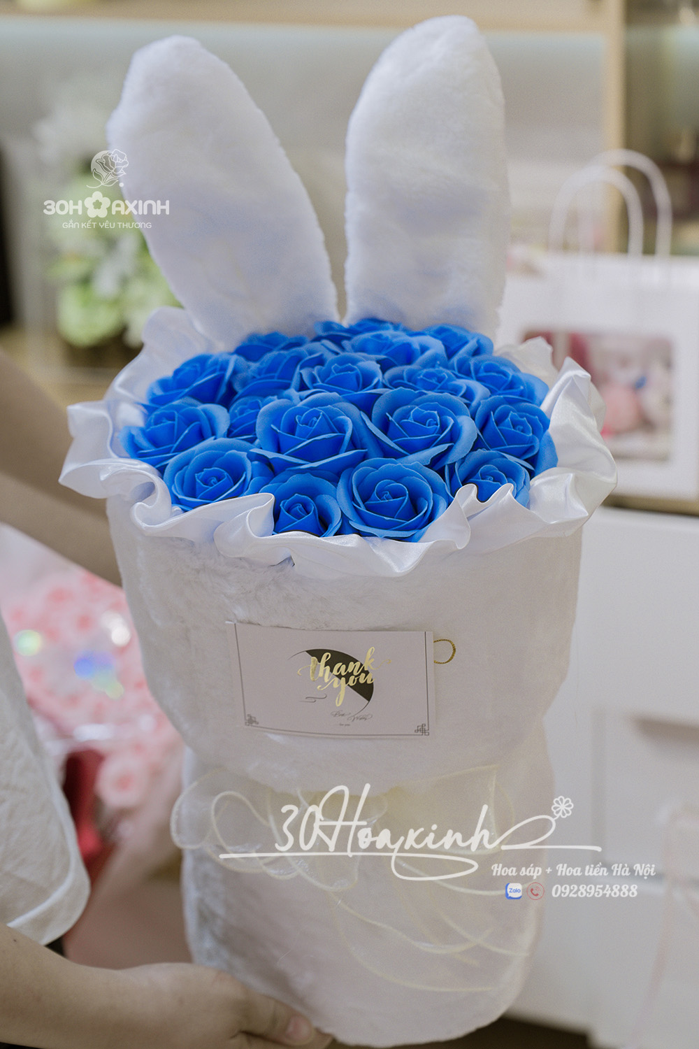 Hoa Sáp Tai Thỏ Màu Xanh Dương