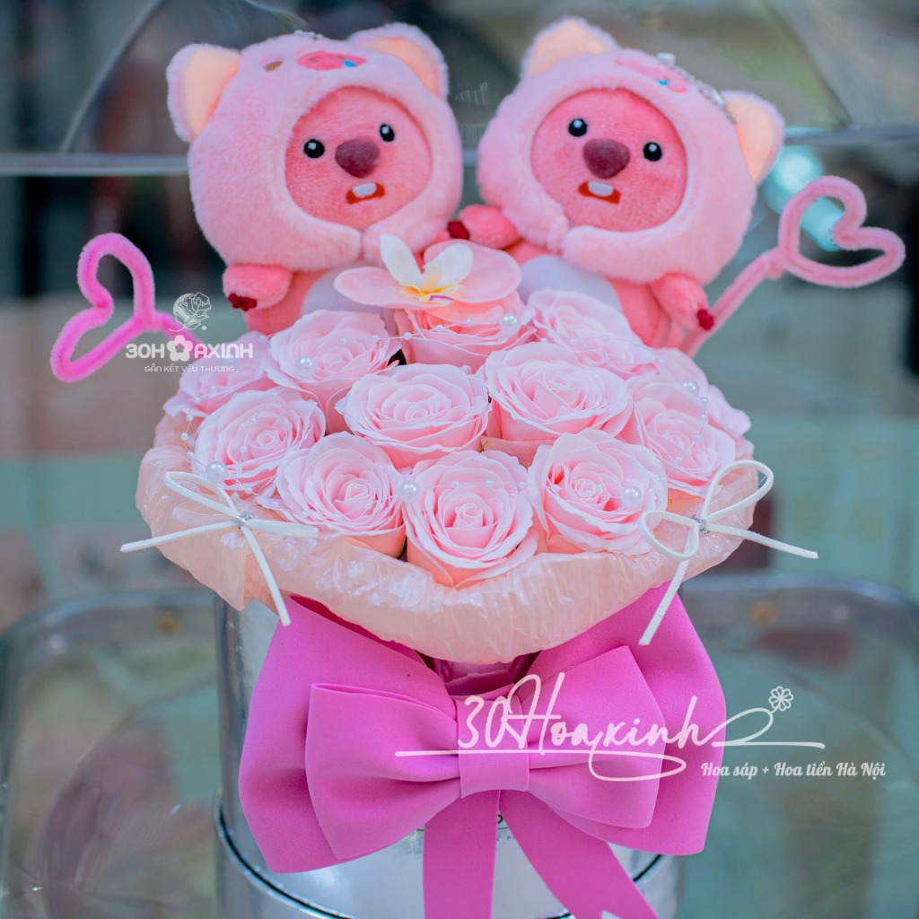 Gấu Couple Loopy và hoa sáp tặng túi và thiệp
