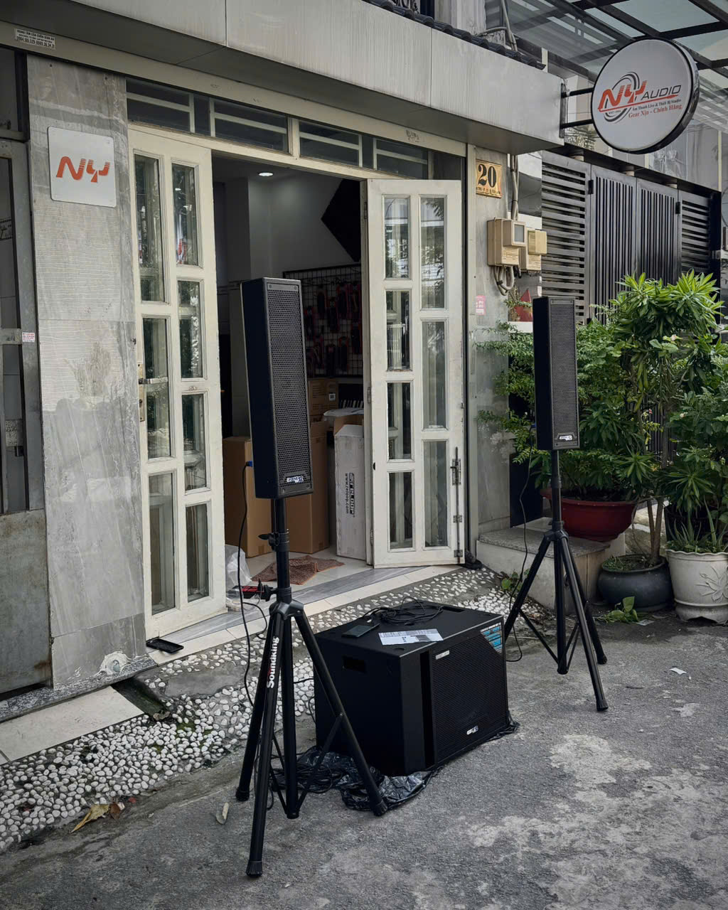 Review & Trải Nghiệm Hệ Thống Loa PA Reloop Groove Set 12 Compact