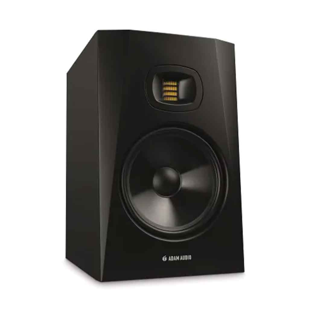 ADAM Audio T8V 8-inch Powered Studio Monitor miêu tả chi tiết sản phẩm trong hình thiết kế tổng thể loa mang kiểu dáng hiện đại, sắc nét với các cạnh vát chéo ấn tượng, tạo cảm giác mạnh mẽ, chuyên nghiệp