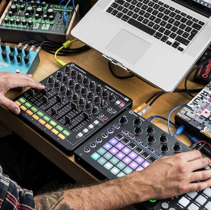 Bộ điều khiển Novation Launch Control XL - Chính hãng