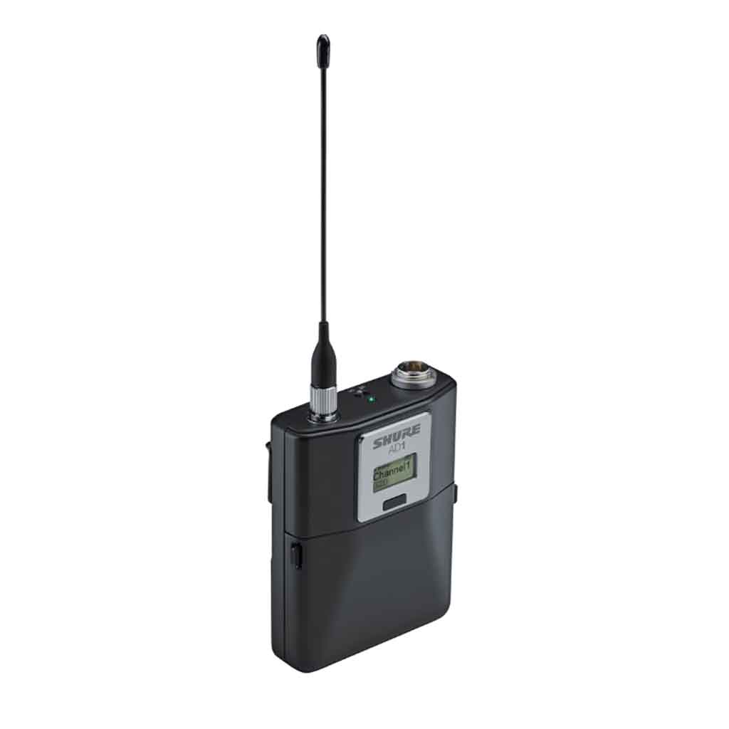 Bộ phát không dây đeo người Shure AD1 hình đang được miêu tả Shure AD1 Wireless Bodypack Transmitter, một bộ phát không dây thuộc hệ thống Shure Axient Digital cao cấp