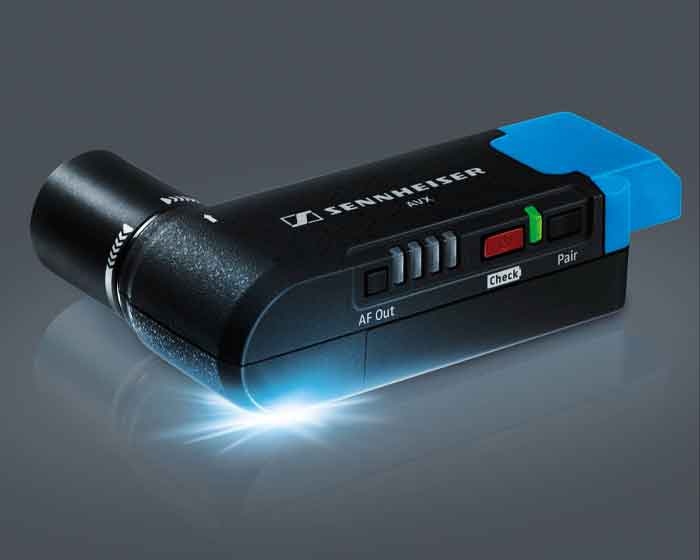Bộ thu không dây Sennheiser EKP AVX hình đang mô tả sản phẩm với thiết kế màu đen đẹp mắt huyền bí 