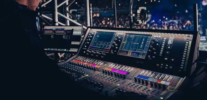 Control Surface Allen & Heath dLive C2500 - Chính hãng