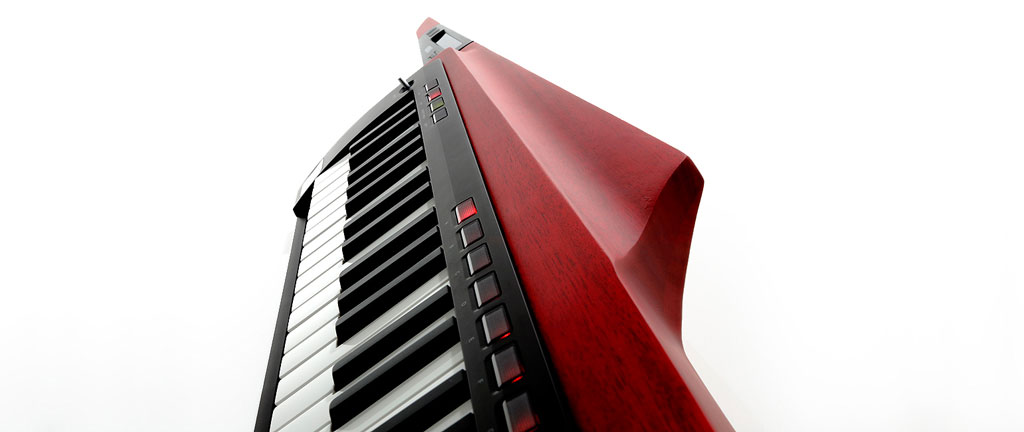 Đàn keytar 37 phím Korg RK-100S2 | Chính hãng - Trả góp 0%