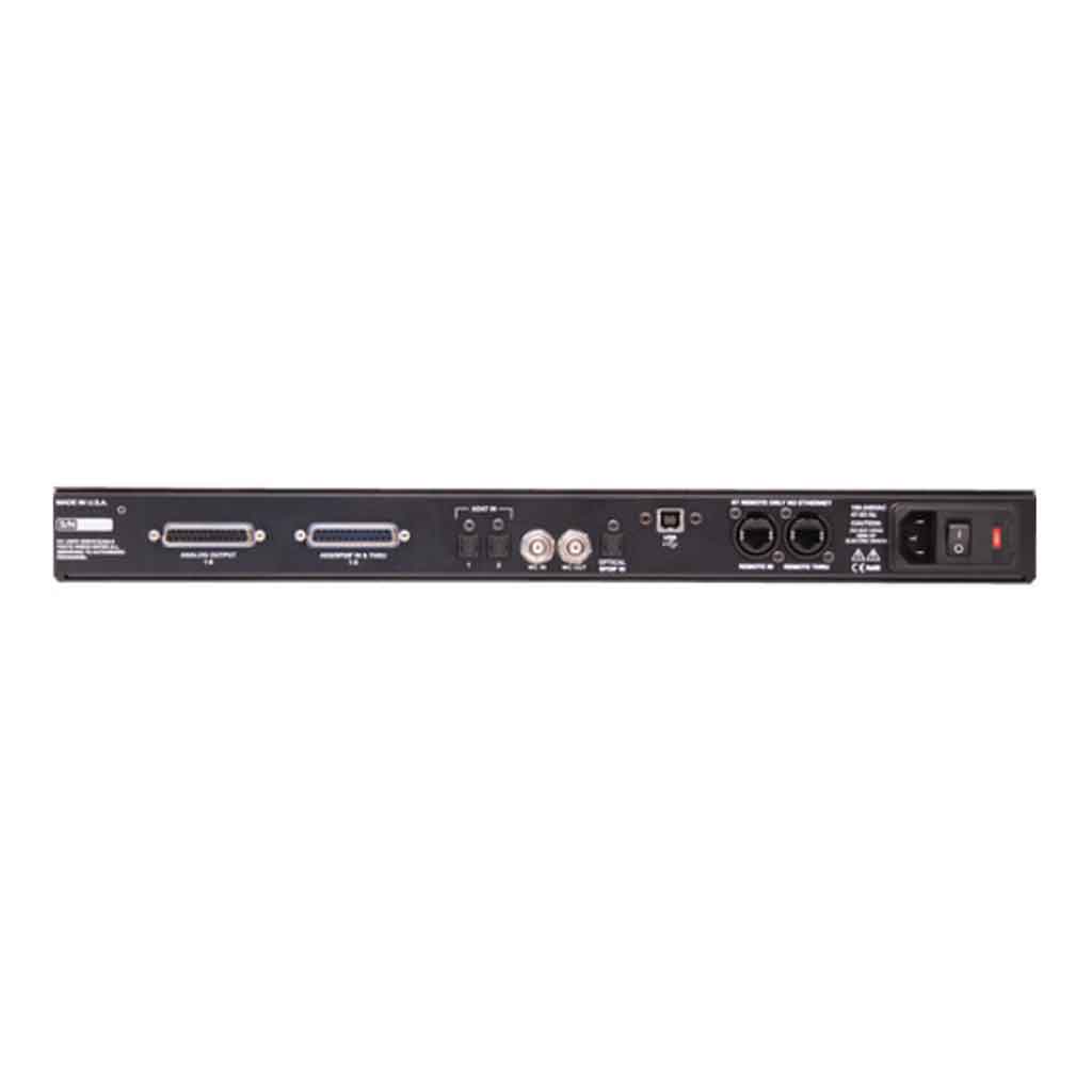 Dangerous Music CONVERT-8 D/A Converter with 2-BUS+ Analog Summing Mix hình đang được miêu tả chi tiết mặt sau với có 9 phích cắm đầu vào các loại 