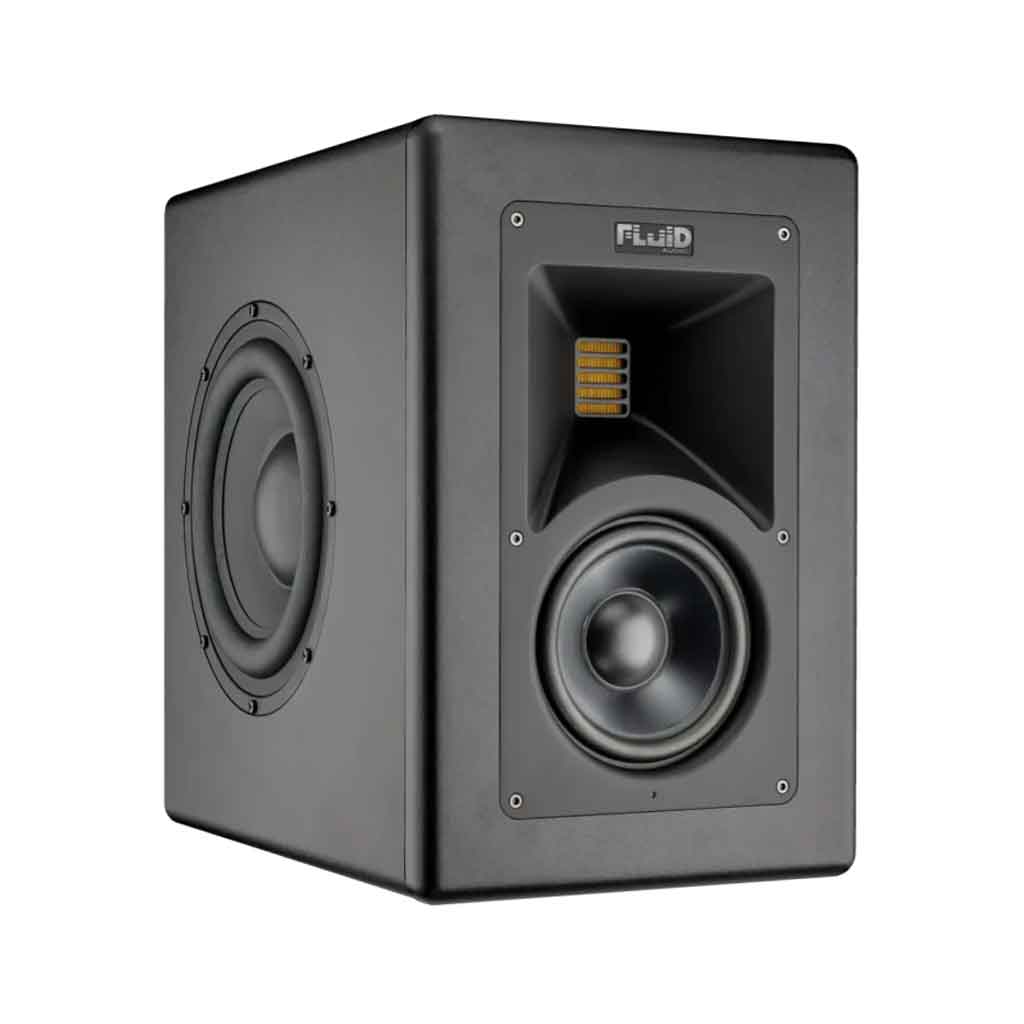 Fluid Audio Image 2 hình miêu tả tổng quan thiết kế kiểu dáng: Hộp chữ nhật đứng, các cạnh bo tròn nhẹ, màu đen nhám toàn thân với mặt trước Tweeter dạng AMT Air Motion Transformer