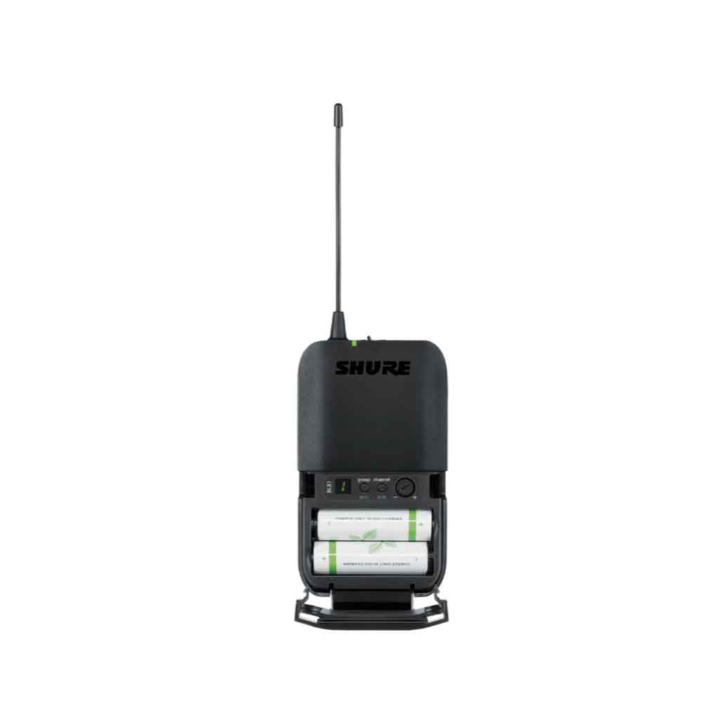 Hệ thống micro cài áo không dây Shure BLX14/CVL Bộ micro không dây đôi Shure  với có thiết kế đầu micro phủ lưới kim loại màu bạc, chuẩn dynamic cardioid.  Có nút nguồn và đèn LED tín hiệu tiện lợi ở phần thân micro.