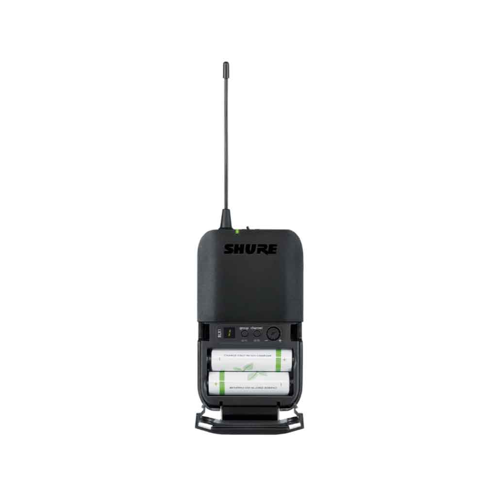 Hệ thống micro đeo tai không dây Shure BLX14R/SM35 với có 3 nút điều khiển group, Channel, Power.  Ăng-ten đôi: Có thể xoay, nâng cao độ ổn định và phạm vi thu sóng vỏ ngoài kim loại sơn tĩnh điện màu đen – chắc chắn, chuyên nghiệp