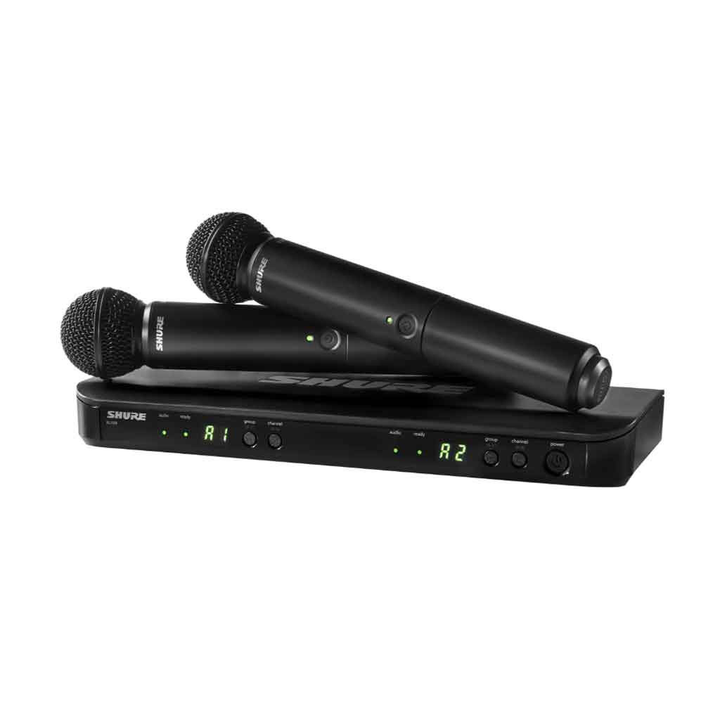 Hệ thống micro không dây cầm tay kép Shure BLX288/SM58 trong hình là bộ micro không dây Shure BLX88, thuộc dòng phổ thông BLX series, bao gồm một đầu thu đôi (dual-channel receiver) và hai micro cầm tay không dây