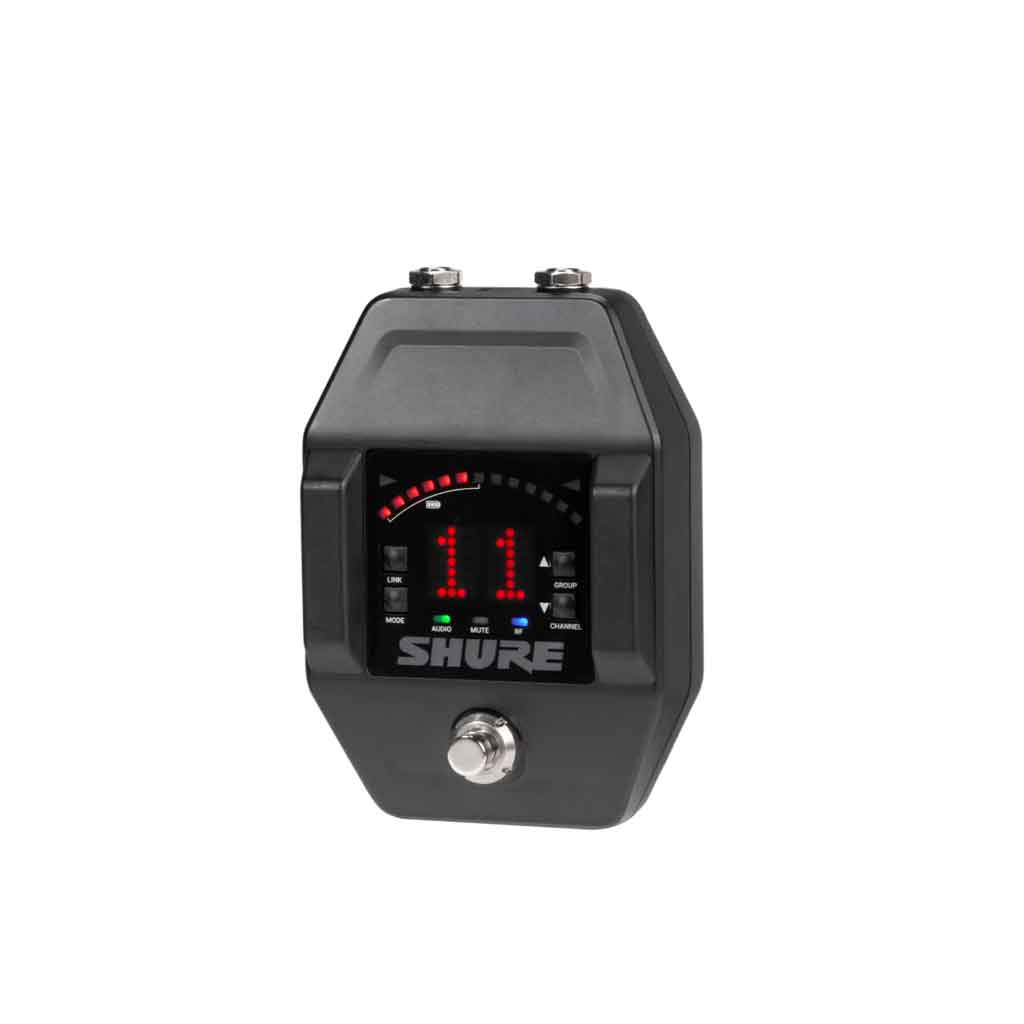 Hệ thống micro không dây kỹ thuật số Shure GLX-D+ thiết kế truyền thống, tay cầm đen, đầu mic màu bạc phủ lưới kim loại.  Có màn hình nhỏ hiển thị kênh/tần số.  Nút bật/tắt nhỏ gọn phía dưới cùng tay cầm.  Chất liệu cứng cáp, chuyên dùng cho ca sĩ, diễn giả, MC, v.v