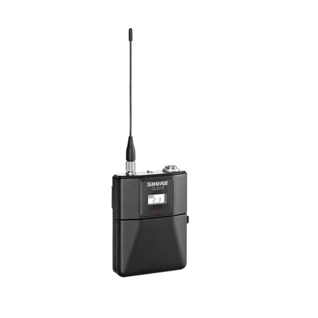 Hệ thống micro không dây Shure QLXD24/B58 hình đang được miêu tả chụp chi tiết mắt sau của micro trong khoảng không nền trắng