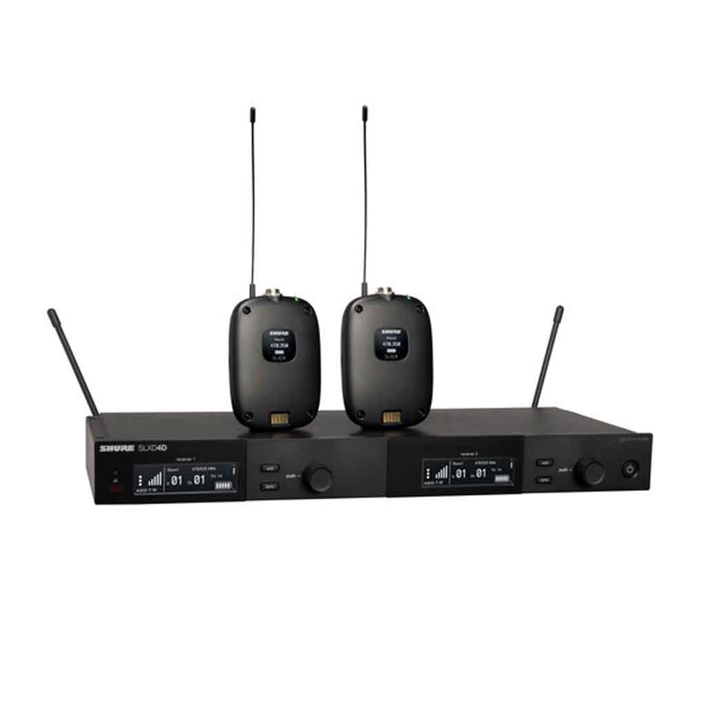 Hệ thống micro không dây Shure SLXD14D hình đang được miêu tả sản phẩm trong hình là hệ thống micro không dây Shure SLXD14D – một bộ thu và hai bộ phát bodypack.