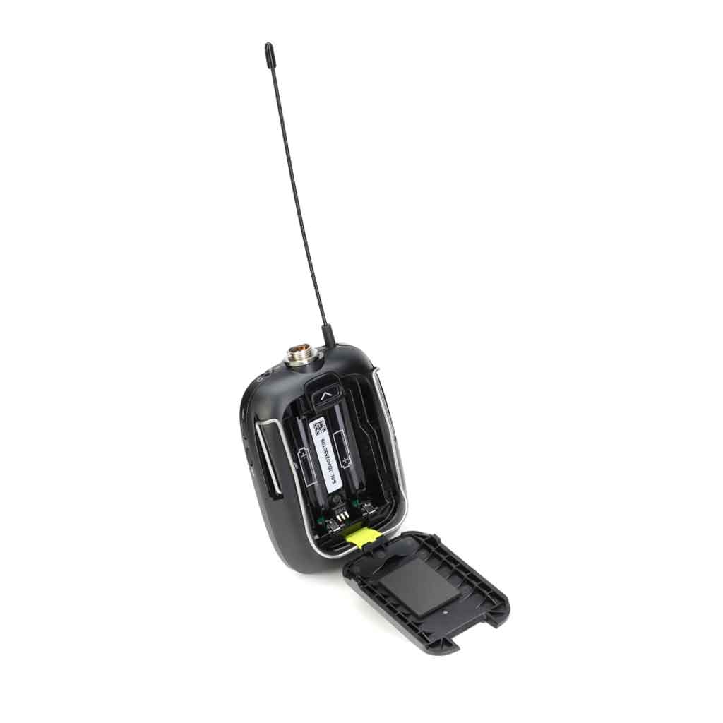 Hệ thống micro không Shure SLXD35 hình đang được miêu tả trên thân có màn hình nhỏ để điều chỉnh kênh, xem mức pin, tần số, và nút menu/enter.