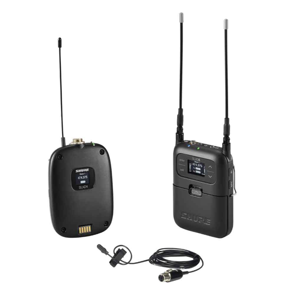 Hệ thống micro không dây Shure SLXD15/DL4B hình đang được miêu tả Thiết bị bên trái shure SLXD1 - Bodypack Transmitter thiết kế nhỏ gọn, vỏ ngoài màu đen.