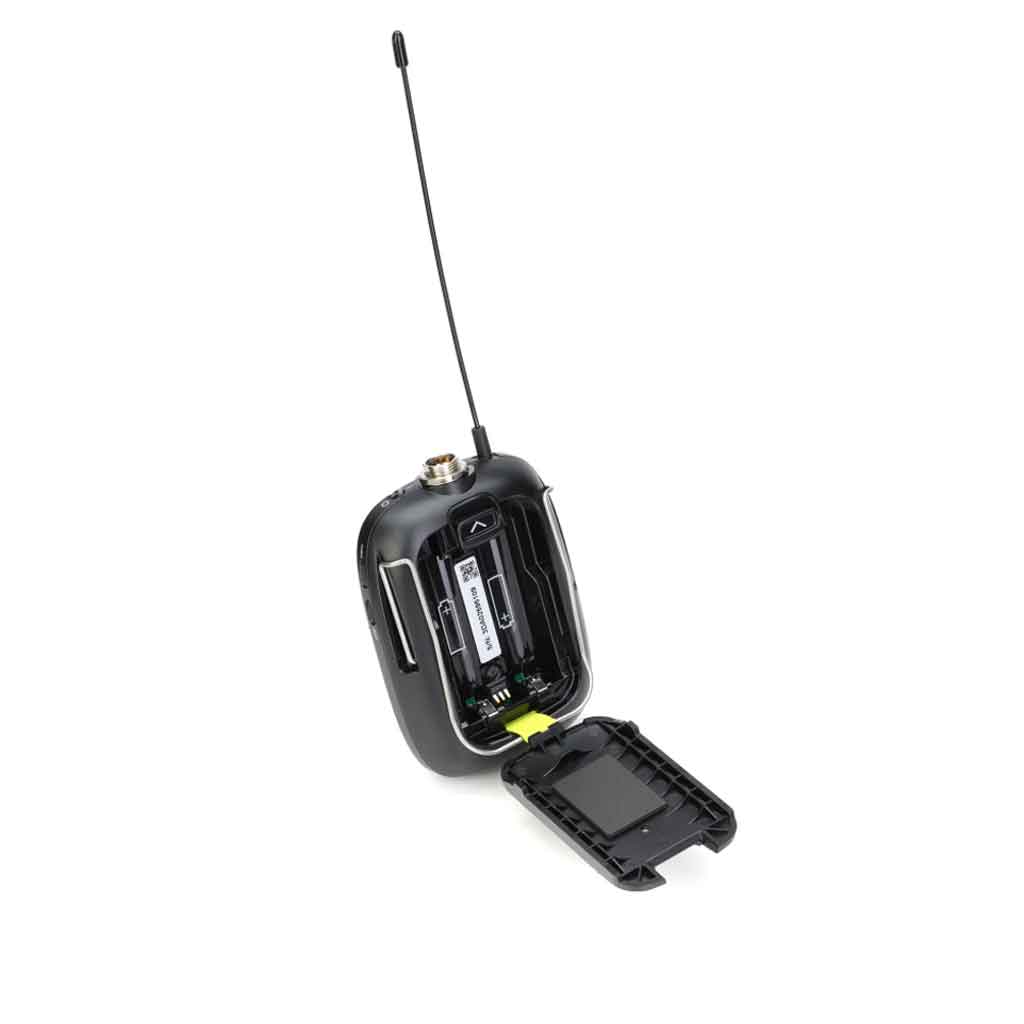 Hệ thống Plug-on Shure SLXD35 hình được miêu tả nhỏ gọn thường được gắn lên thắt lưng hoặc bỏ trong túi khi sử dụng.