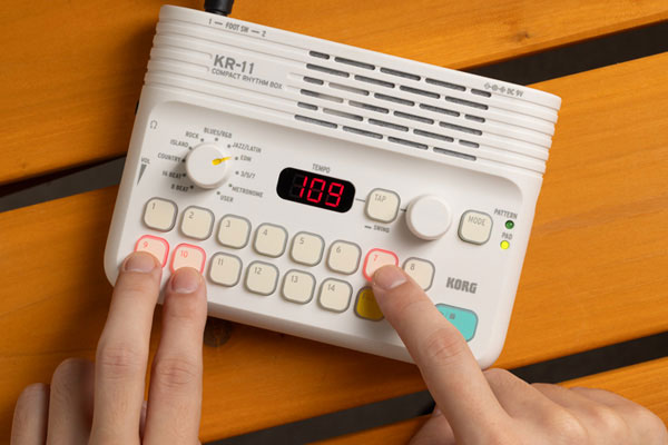 Hộp nhạc Korg KR-11 | Chính hãng - Trả góp 0%