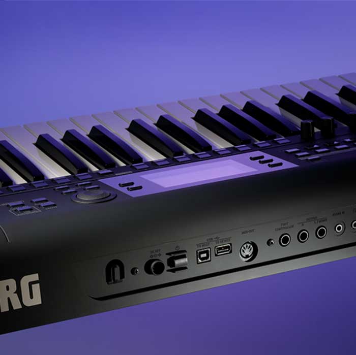 Keyboard Korg i3 Arranger - Chính hãng