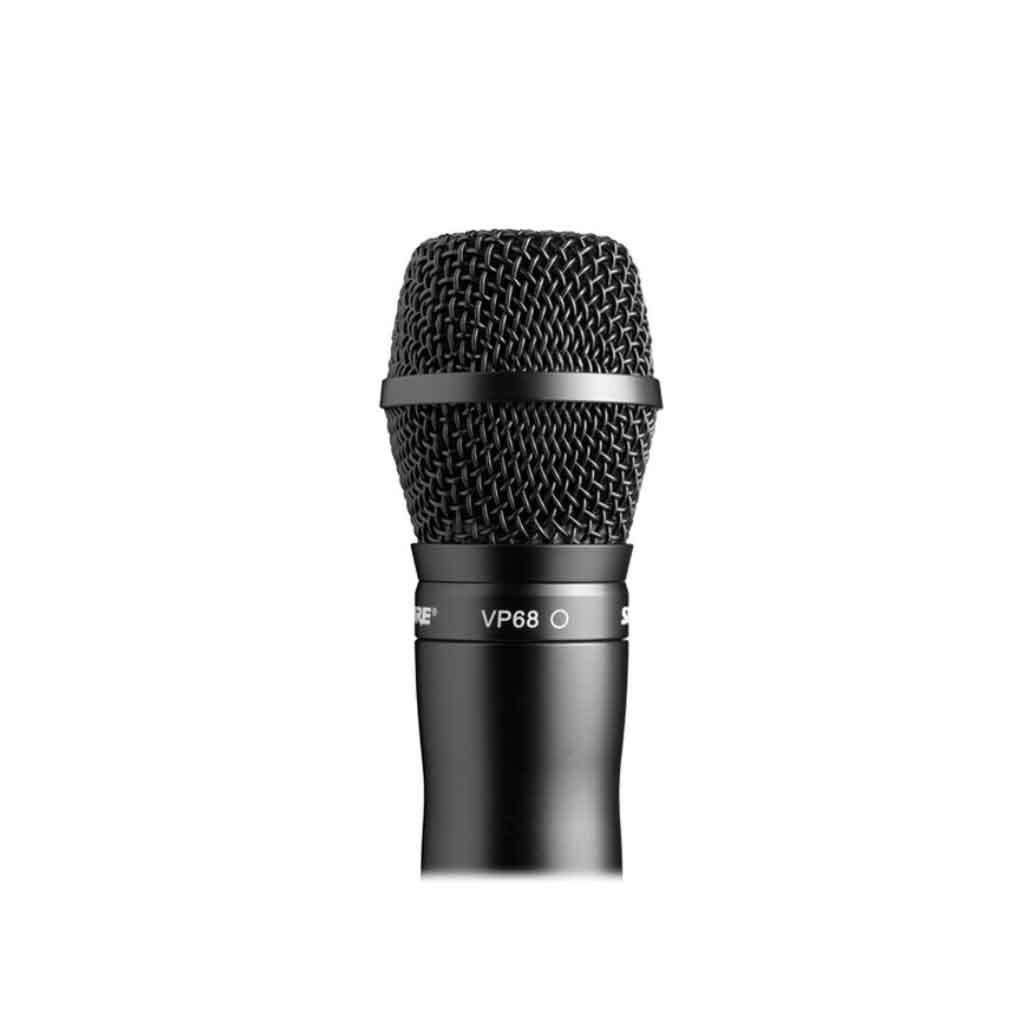 Micro capsulev Shure RPW124 VP68 hình đang được chụp chi tiết miêu tả phâm nửa từ đầu mic xuống với thiết kế có màu đen và chữ logo trắng 
