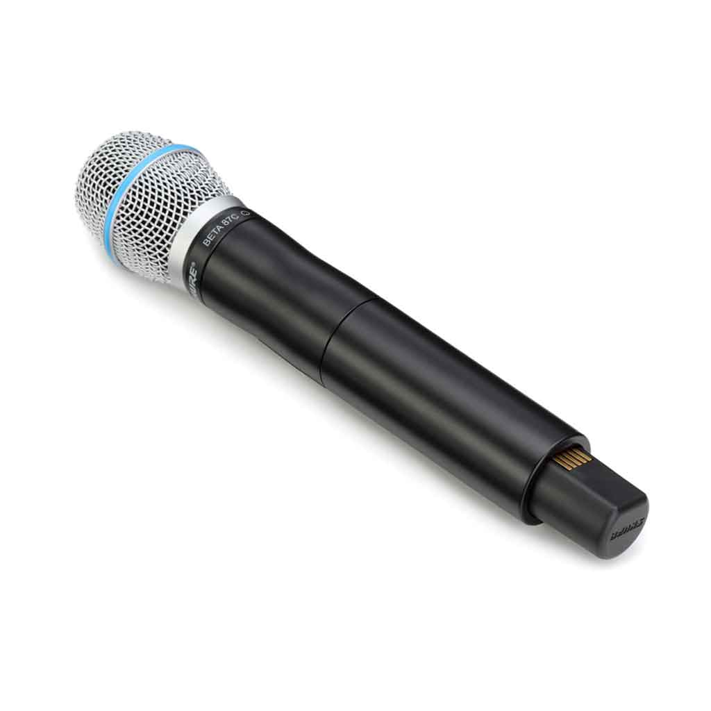 Micro không dây Shure ADX2/B87C hình đang miêu tả hiển thị màn hình LCD hiển thị thông tin kênh, tình trạng pin, RF, audio, v.v.