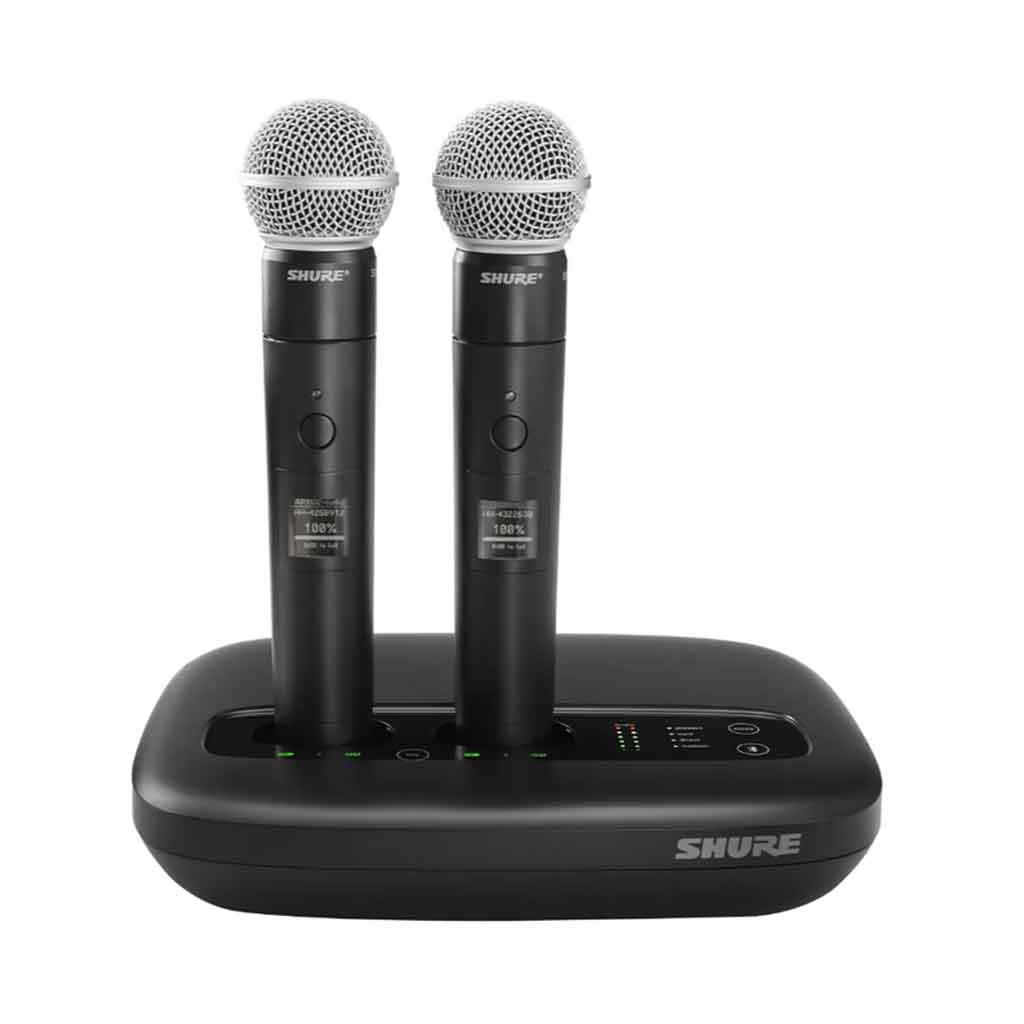 Micro không dây cầm tay Shure MXW2X hình miêu tả với màng hình Màn hình hiển thị (LCD/OLED) trên thân, cho biết thông tin về kênh, tần số, mức pin, cường độ sóng RF,