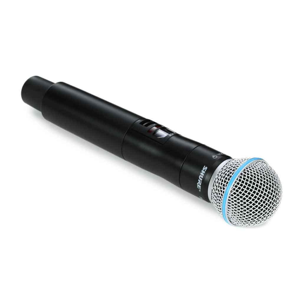 Micro không dây cầm tay Shure ULXD2/B58 với thiết kế màn hình LCD hiển thị tần số, tình trạng pin, và các cài đặt cơ bản.